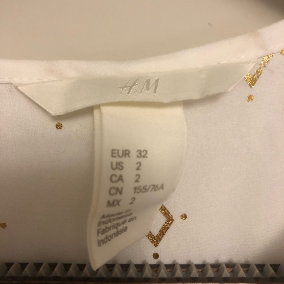 H&M White & Gold Blouse | Casual | Button Up - Picture 4 of 4